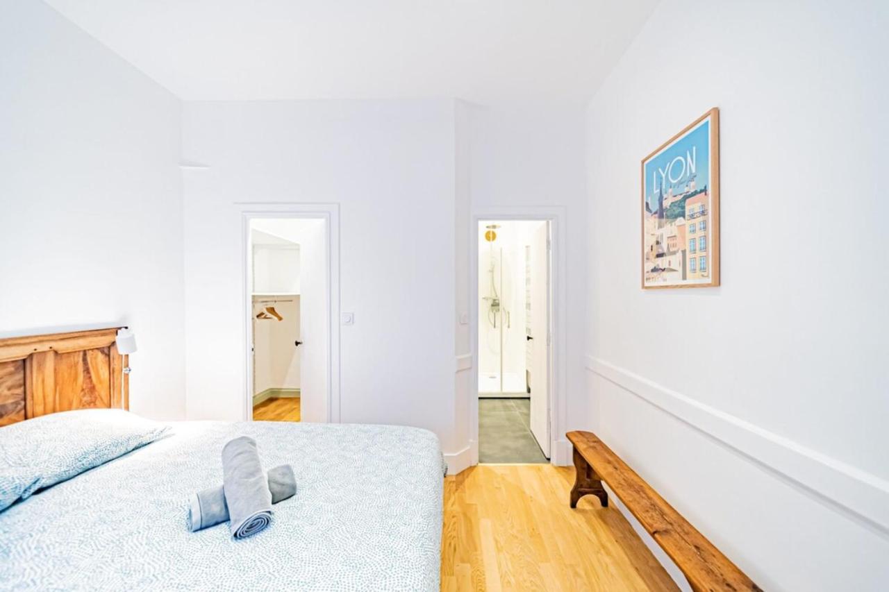 Aapartment With Character Parquet Flooring Fireplace - Charpennes Villeurbanne Exterior photo